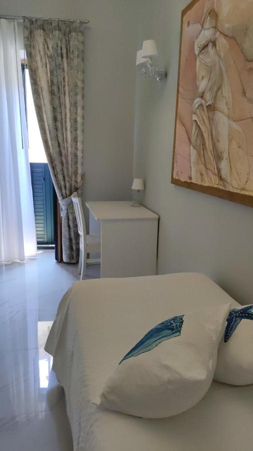 Lipari Suite B&B المظهر الخارجي الصورة